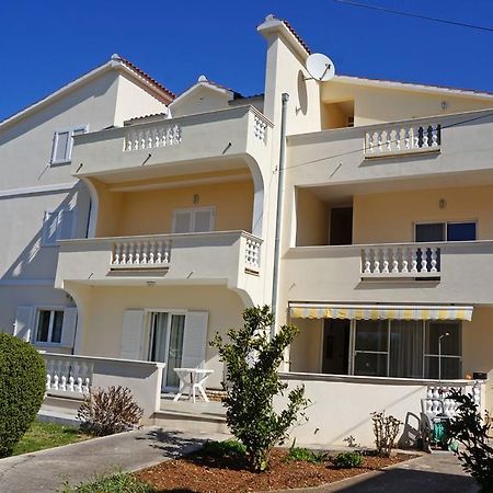 Apartments Sandra Сукошан Экстерьер фото