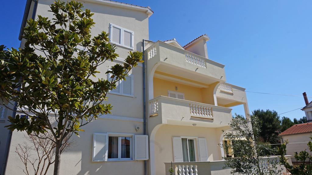 Apartments Sandra Сукошан Экстерьер фото